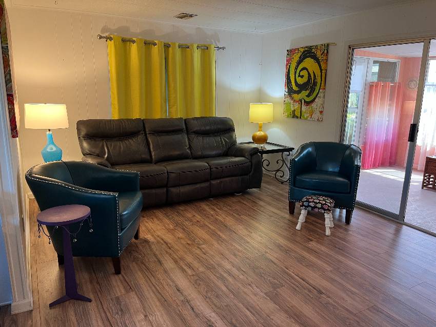 906 Orinoco a Venice, FL Mobile or Manufactured Home for Sale