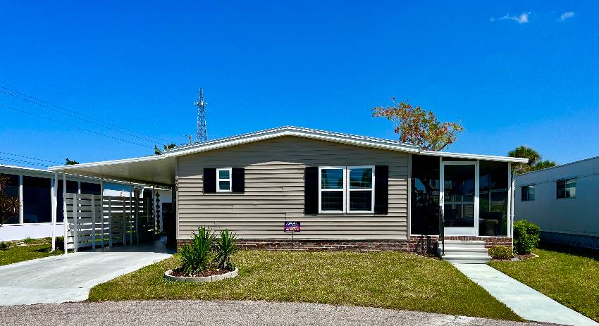 905 Questa a Venice, FL Mobile or Manufactured Home for Sale