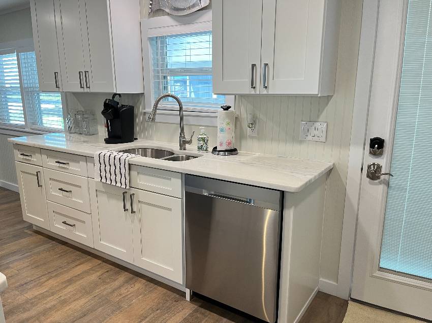 905 Questa a Venice, FL Mobile or Manufactured Home for Sale