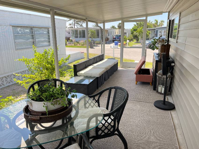 905 Questa a Venice, FL Mobile or Manufactured Home for Sale
