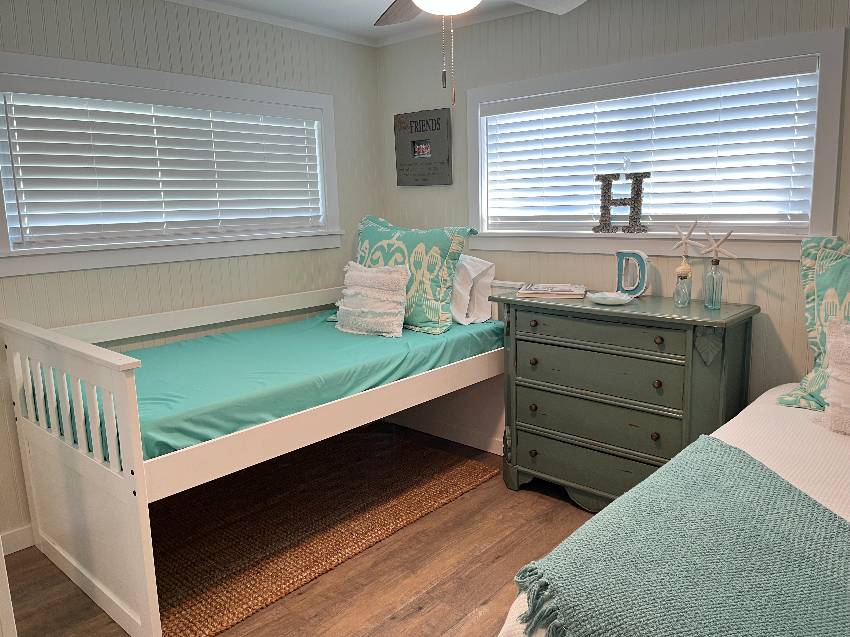 905 Questa a Venice, FL Mobile or Manufactured Home for Sale