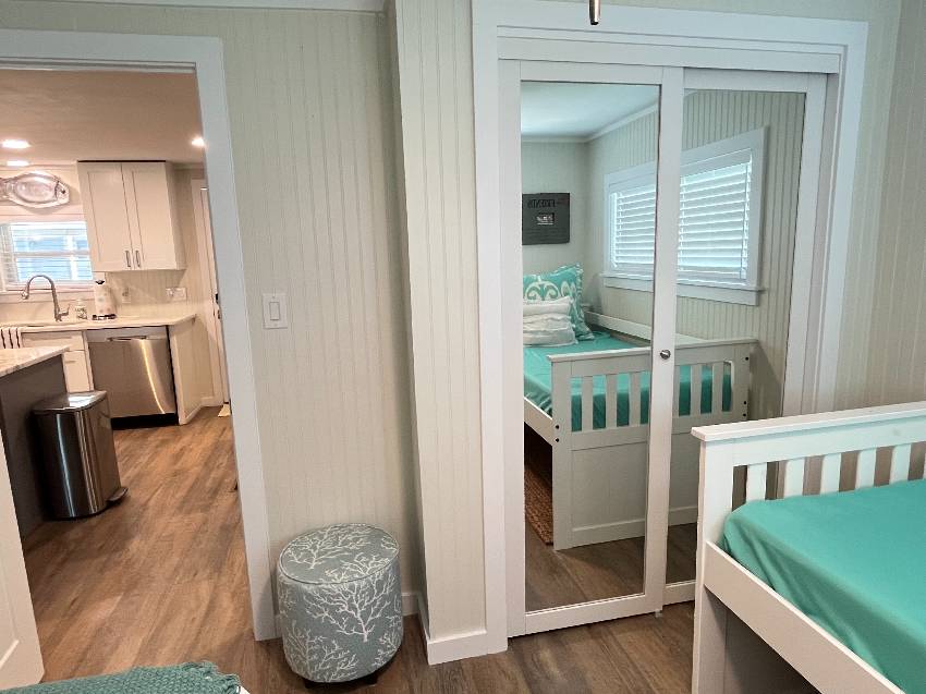 905 Questa a Venice, FL Mobile or Manufactured Home for Sale