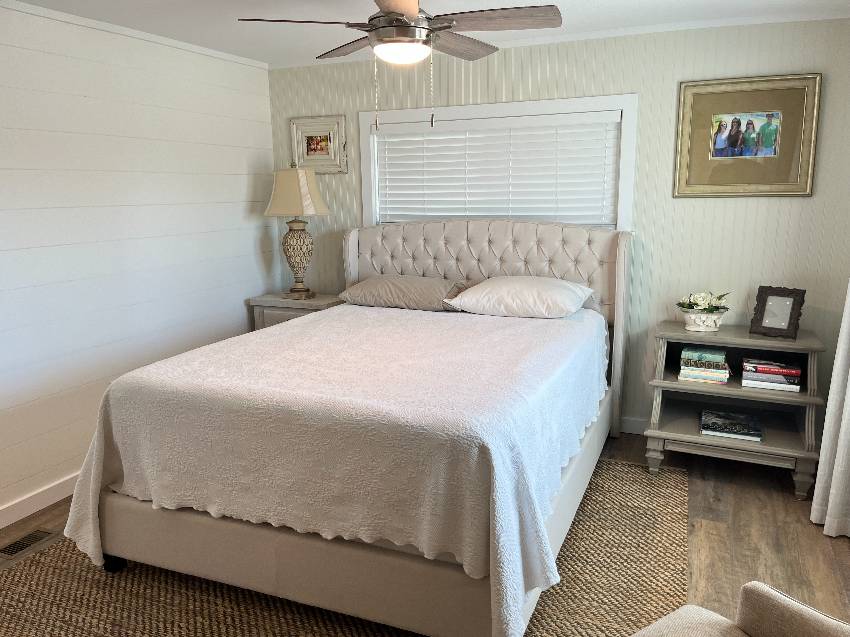 905 Questa a Venice, FL Mobile or Manufactured Home for Sale
