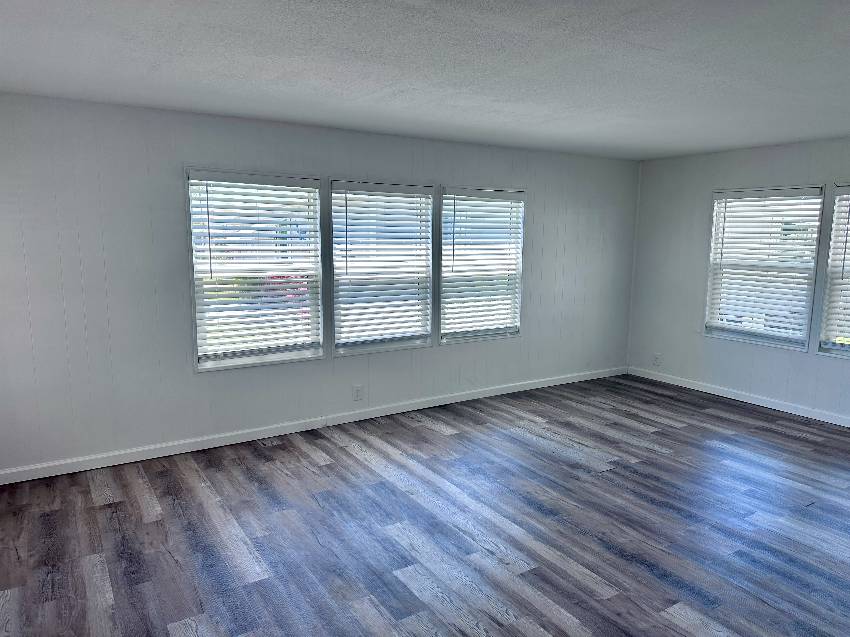 3719 Morningside Dr a Ellenton, FL Mobile or Manufactured Home for Sale