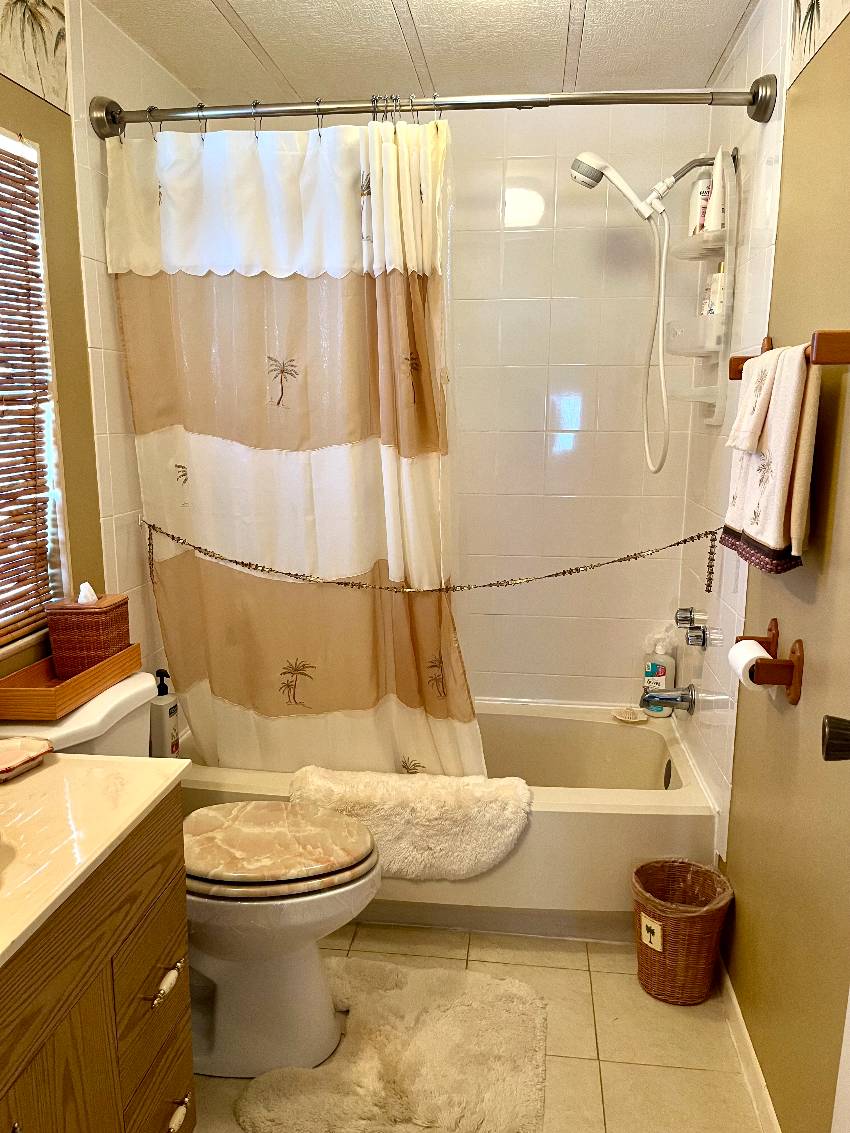 985 Orinoco a Venice, FL Mobile or Manufactured Home for Sale