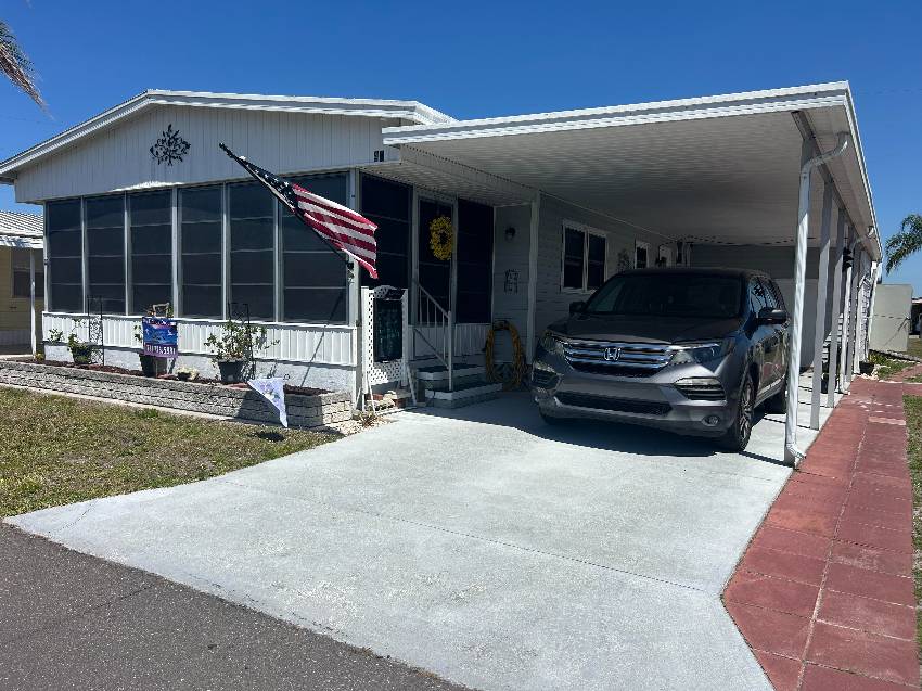 40 Kingsport Ave a Palmetto, FL Mobile or Manufactured Home for Sale