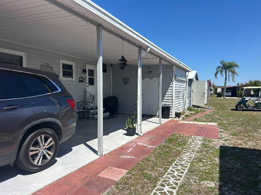 40 Kingsport Ave a Palmetto, FL Mobile or Manufactured Home for Sale