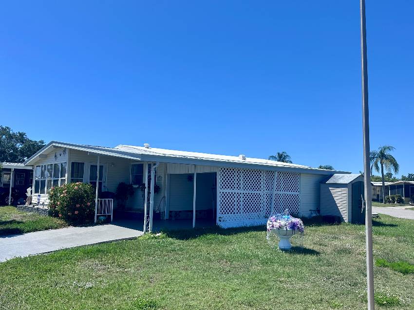 7520 Westwood Dr a Ellenton, FL Mobile or Manufactured Home for Sale