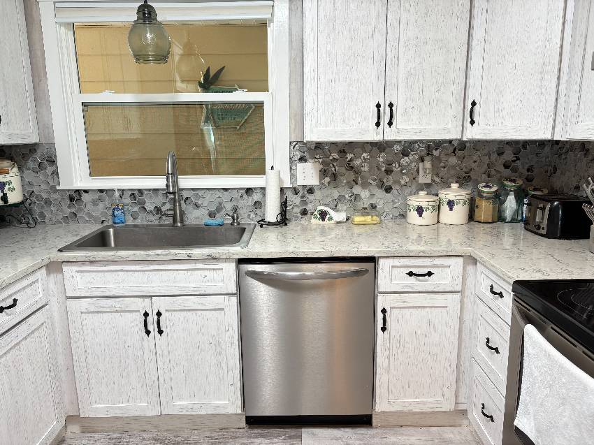 1254 N Indies Cir a Venice, FL Mobile or Manufactured Home for Sale