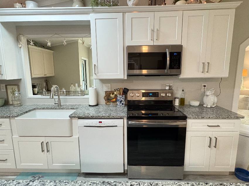 1214 Hispanola Way a Venice, FL Mobile or Manufactured Home for Sale