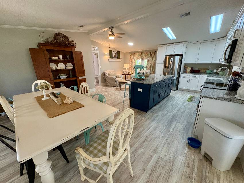 1214 Hispanola Way a Venice, FL Mobile or Manufactured Home for Sale