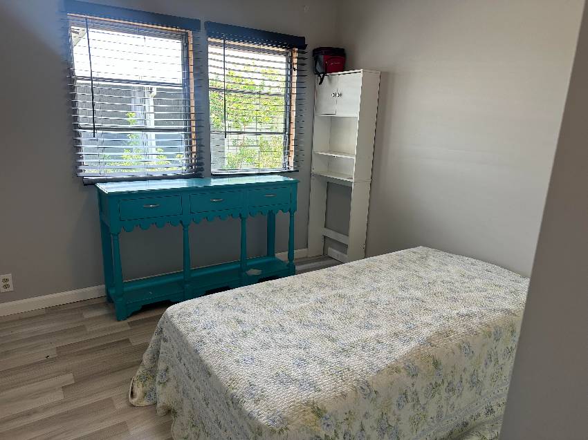 490 Sandalwood Ln a Ellenton, FL Mobile or Manufactured Home for Sale