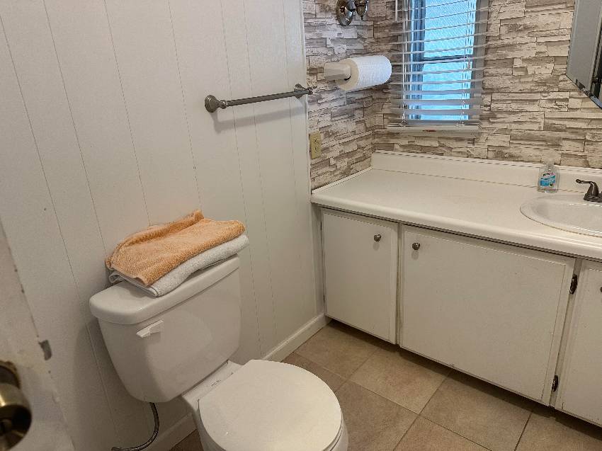 490 Sandalwood Ln a Ellenton, FL Mobile or Manufactured Home for Sale