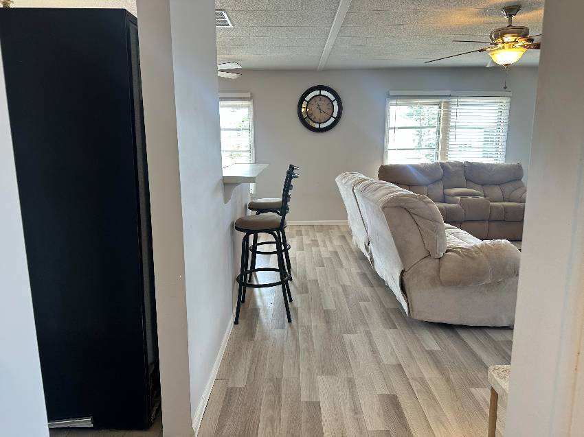490 Sandalwood Ln a Ellenton, FL Mobile or Manufactured Home for Sale
