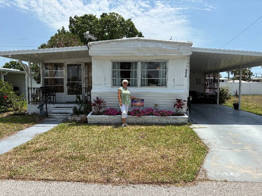 286 Lake Dr a Nokomis, FL Mobile or Manufactured Home for Sale