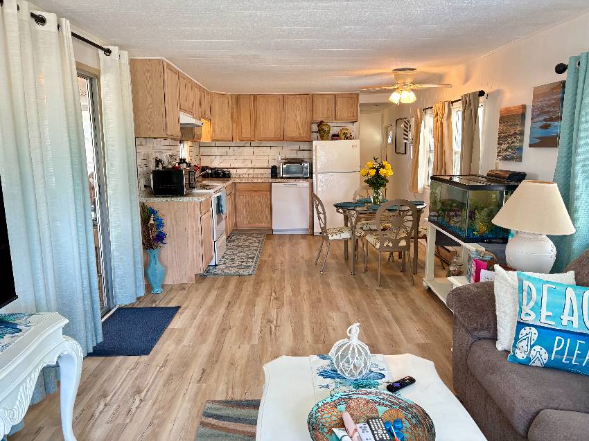 286 Lake Dr a Nokomis, FL Mobile or Manufactured Home for Sale