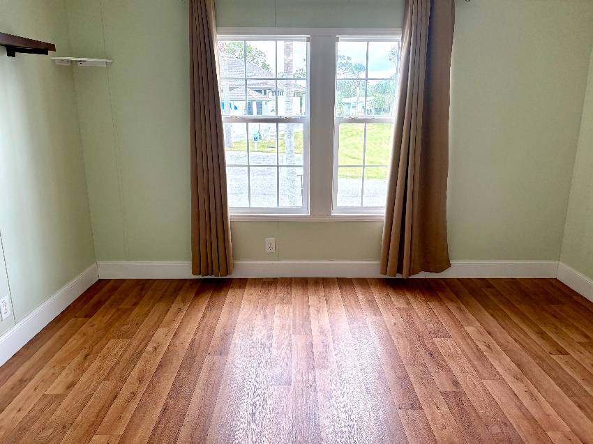 1303 S Indies Cir a Venice, FL Mobile or Manufactured Home for Sale
