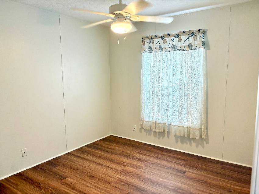 1303 S Indies Cir a Venice, FL Mobile or Manufactured Home for Sale
