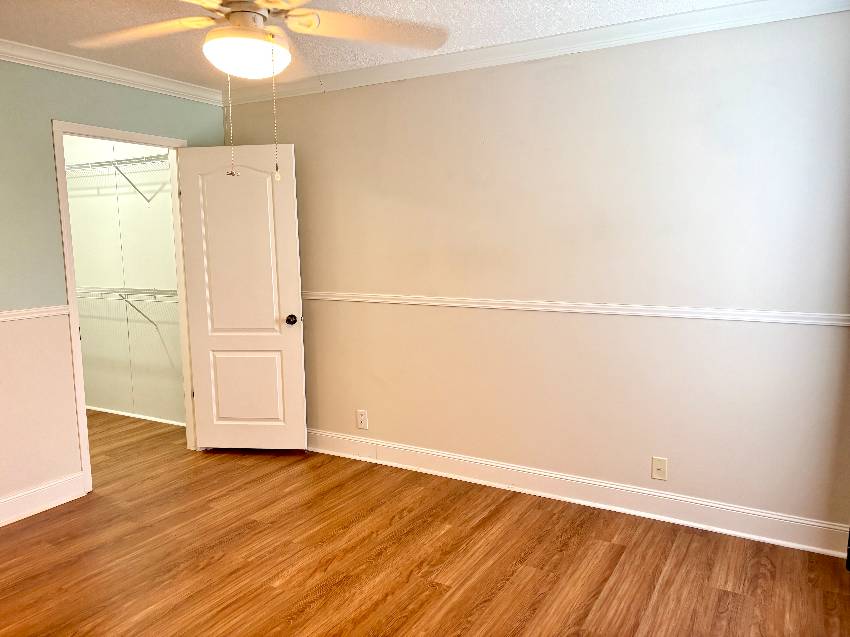 1303 S Indies Cir a Venice, FL Mobile or Manufactured Home for Sale