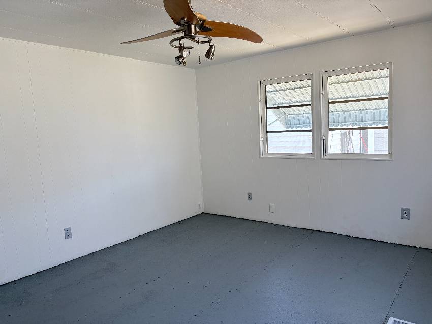 977 Antigua a Venice, FL Mobile or Manufactured Home for Sale
