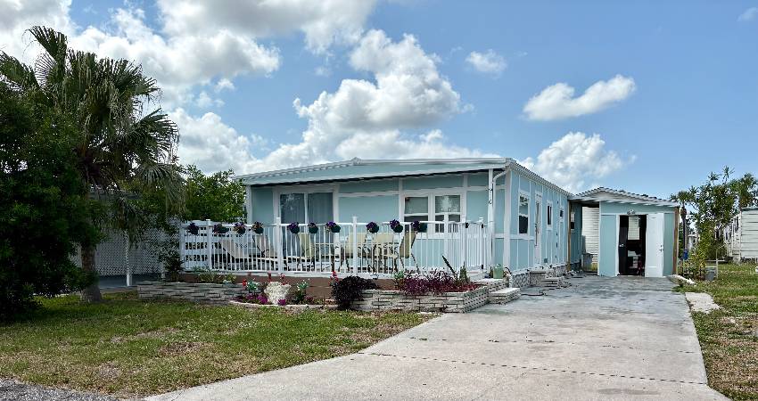 916 Posadas a Venice, FL Mobile or Manufactured Home for Sale
