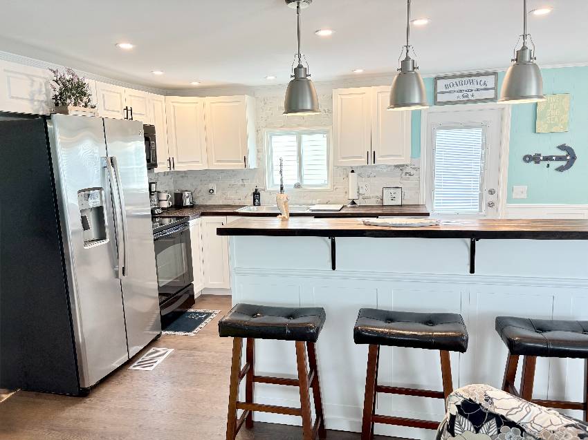 916 Posadas a Venice, FL Mobile or Manufactured Home for Sale
