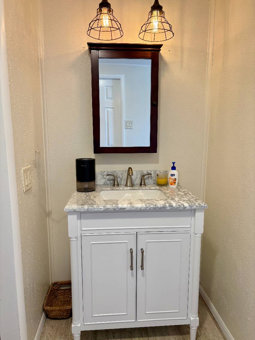 1225 N Indies Cir a Venice, FL Mobile or Manufactured Home for Sale