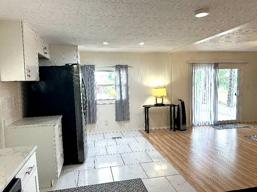 3811 Sunset Dr a Ellenton, FL Mobile or Manufactured Home for Sale