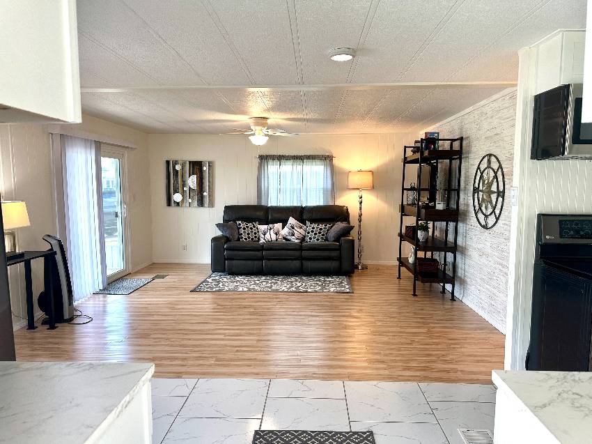 3811 Sunset Dr a Ellenton, FL Mobile or Manufactured Home for Sale