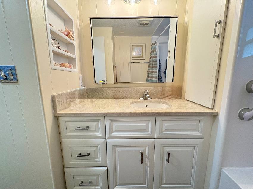 960 Freeport a Venice, FL Mobile or Manufactured Home for Sale