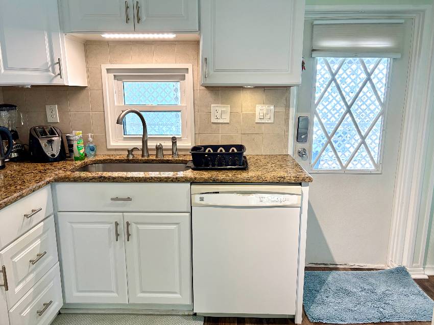 960 Freeport a Venice, FL Mobile or Manufactured Home for Sale