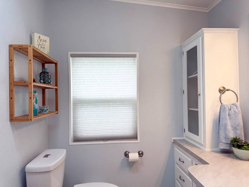 110 Jacaranda Way a Parrish, FL Mobile or Manufactured Home for Sale