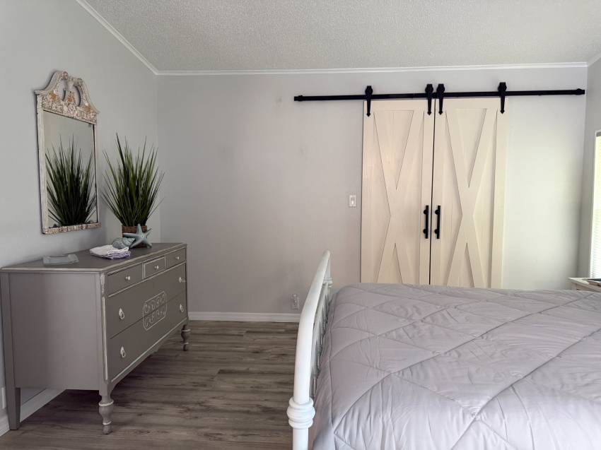 110 Jacaranda Way a Parrish, FL Mobile or Manufactured Home for Sale