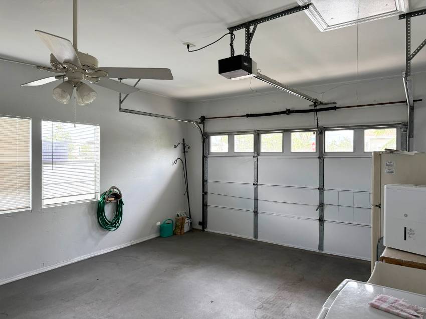 110 Jacaranda Way a Parrish, FL Mobile or Manufactured Home for Sale
