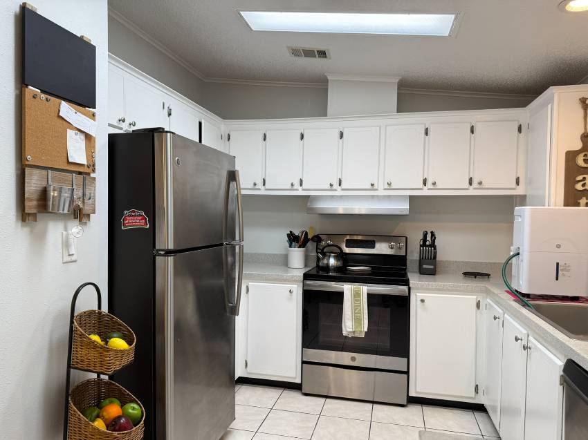 110 Jacaranda Way a Parrish, FL Mobile or Manufactured Home for Sale