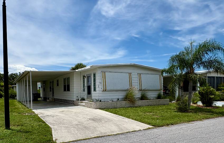 421 Bimini a Venice, FL Mobile or Manufactured Home for Sale