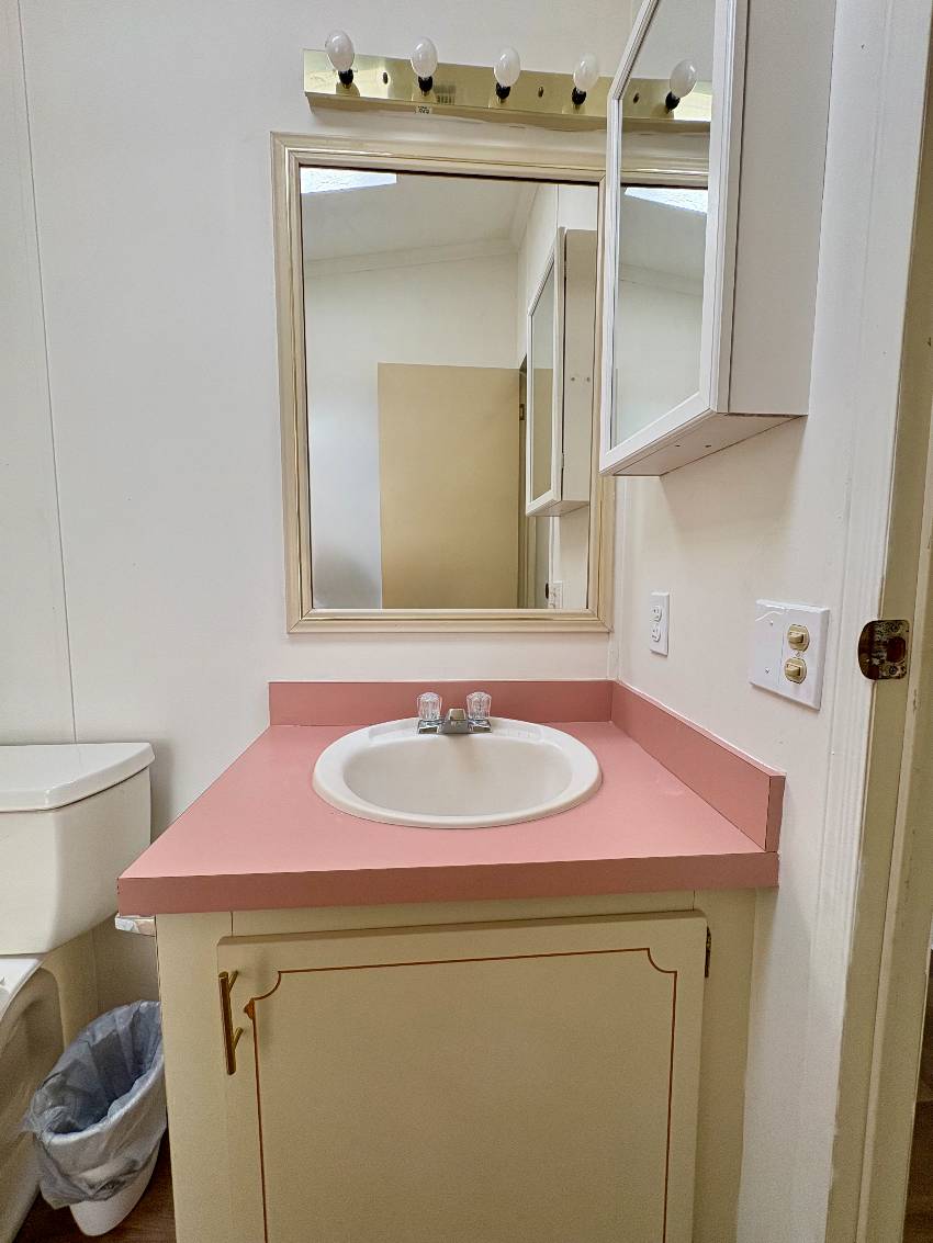 616 Max Rd a Venice, FL Mobile or Manufactured Home for Sale