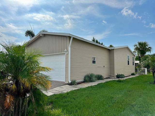 306 Ameland Drive a Ellenton, FL Mobile or Manufactured Home for Sale