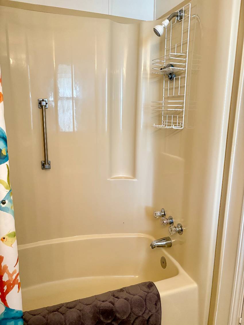 1171 Kingston Way a Venice, FL Mobile or Manufactured Home for Sale