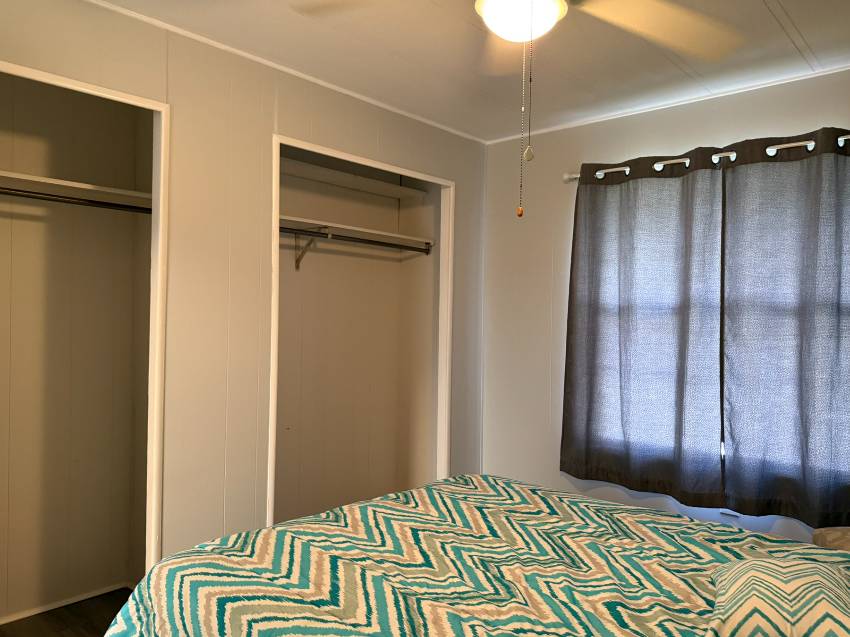 401 Peppertree a Ellenton, FL Mobile or Manufactured Home for Sale