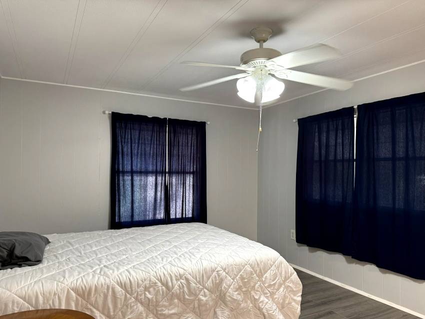 401 Peppertree a Ellenton, FL Mobile or Manufactured Home for Sale