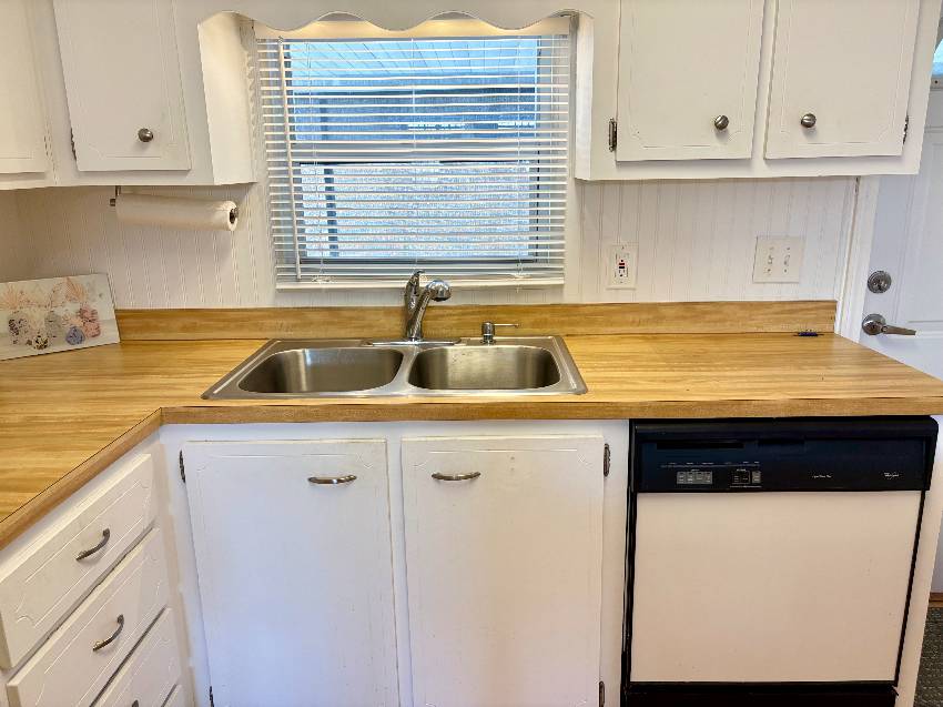 433 Bimini a Venice, FL Mobile or Manufactured Home for Sale