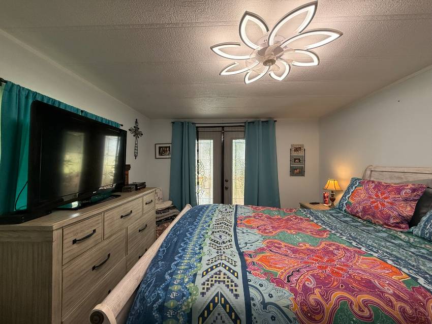 3904 Sunset Dr a Ellenton, FL Mobile or Manufactured Home for Sale