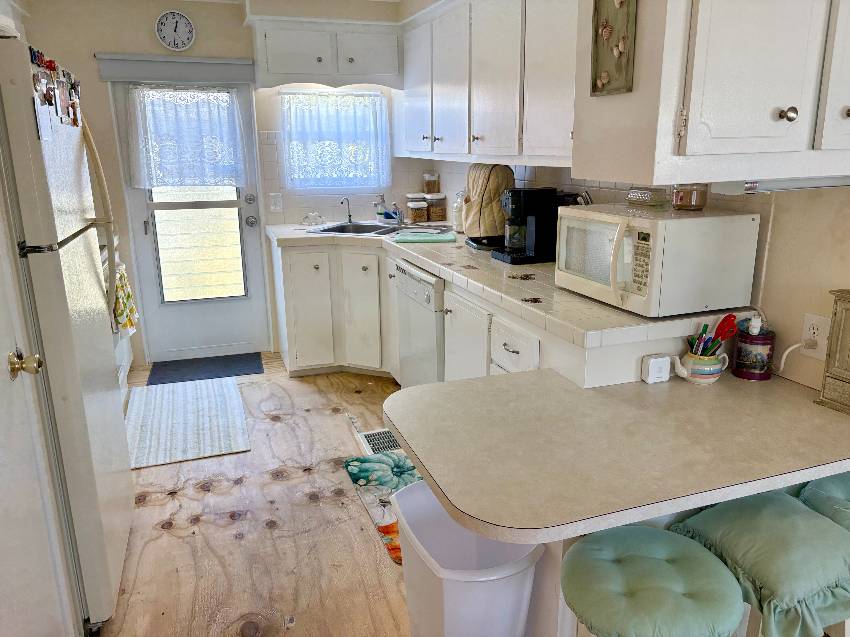 960 Nogoya E a Venice, FL Mobile or Manufactured Home for Sale