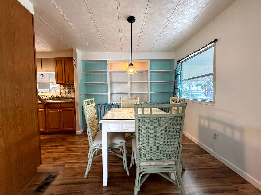 563 Bayshore Dr a Ellenton, FL Mobile or Manufactured Home for Sale