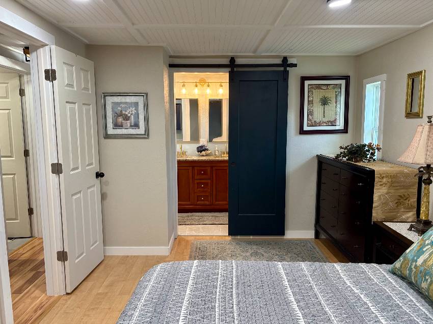 921 Orinoco a Venice, FL Mobile or Manufactured Home for Sale