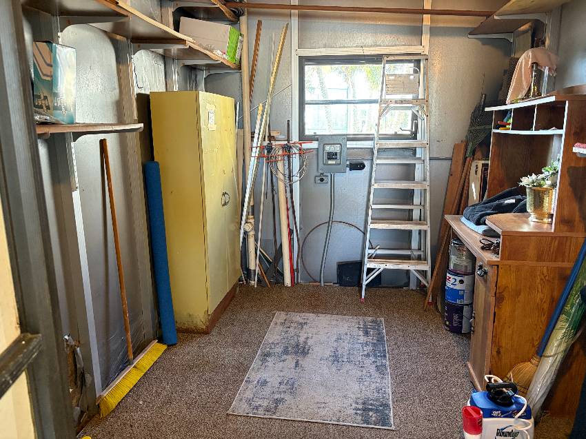 1215 Hispaniola Way a Venice, FL Mobile or Manufactured Home for Sale