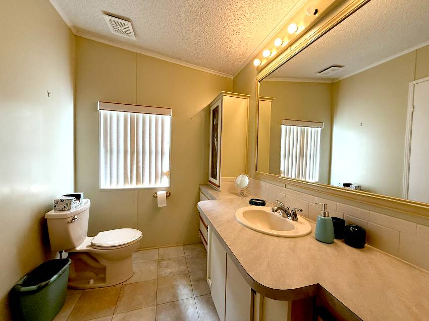 1124 48th Ave a Bradenton, FL Mobile or Manufactured Home for Sale