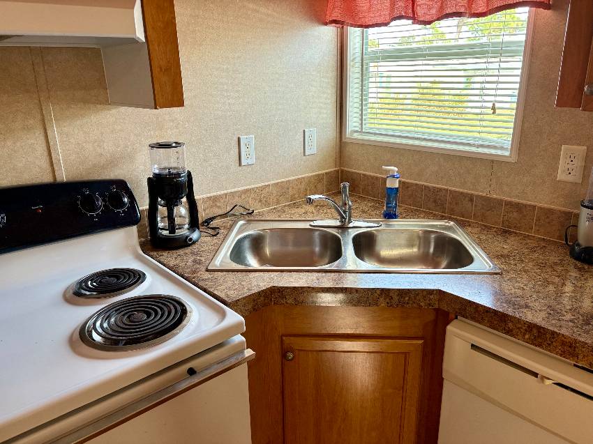 917 Guadalupe W a Venice, FL Mobile or Manufactured Home for Sale