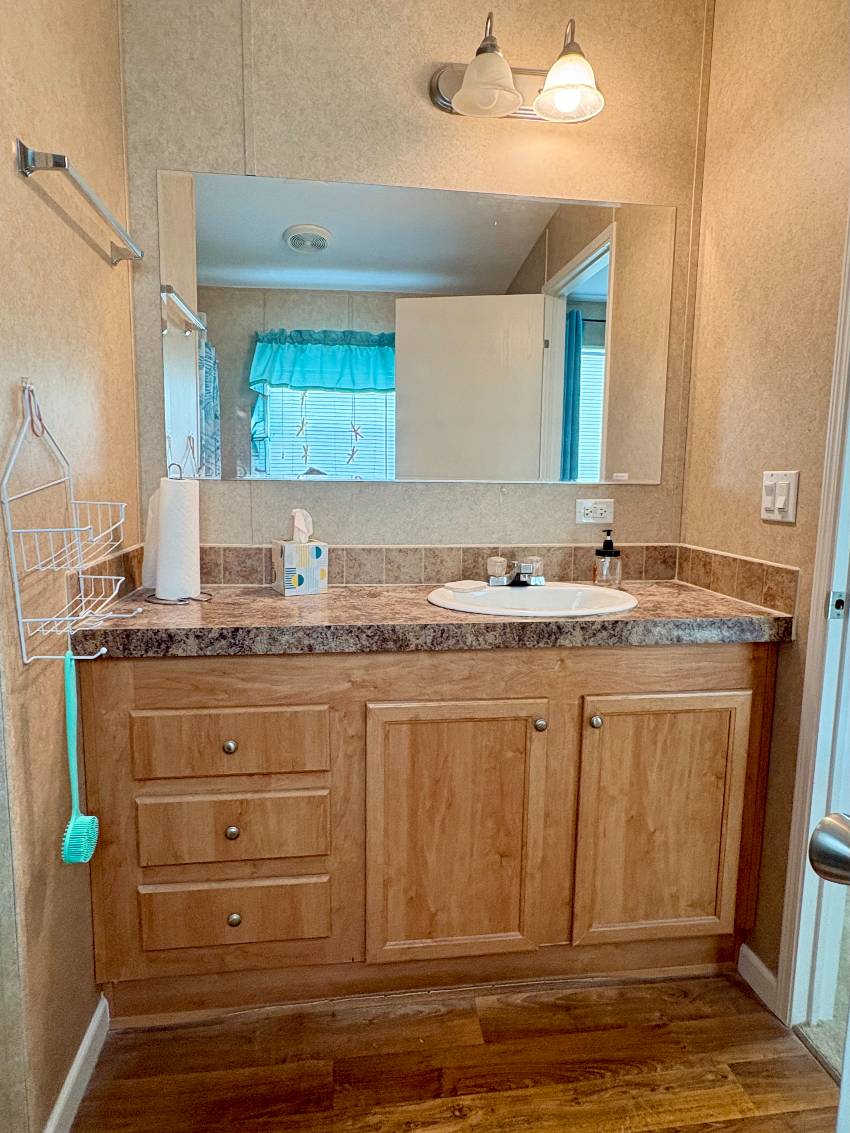 917 Guadalupe W a Venice, FL Mobile or Manufactured Home for Sale